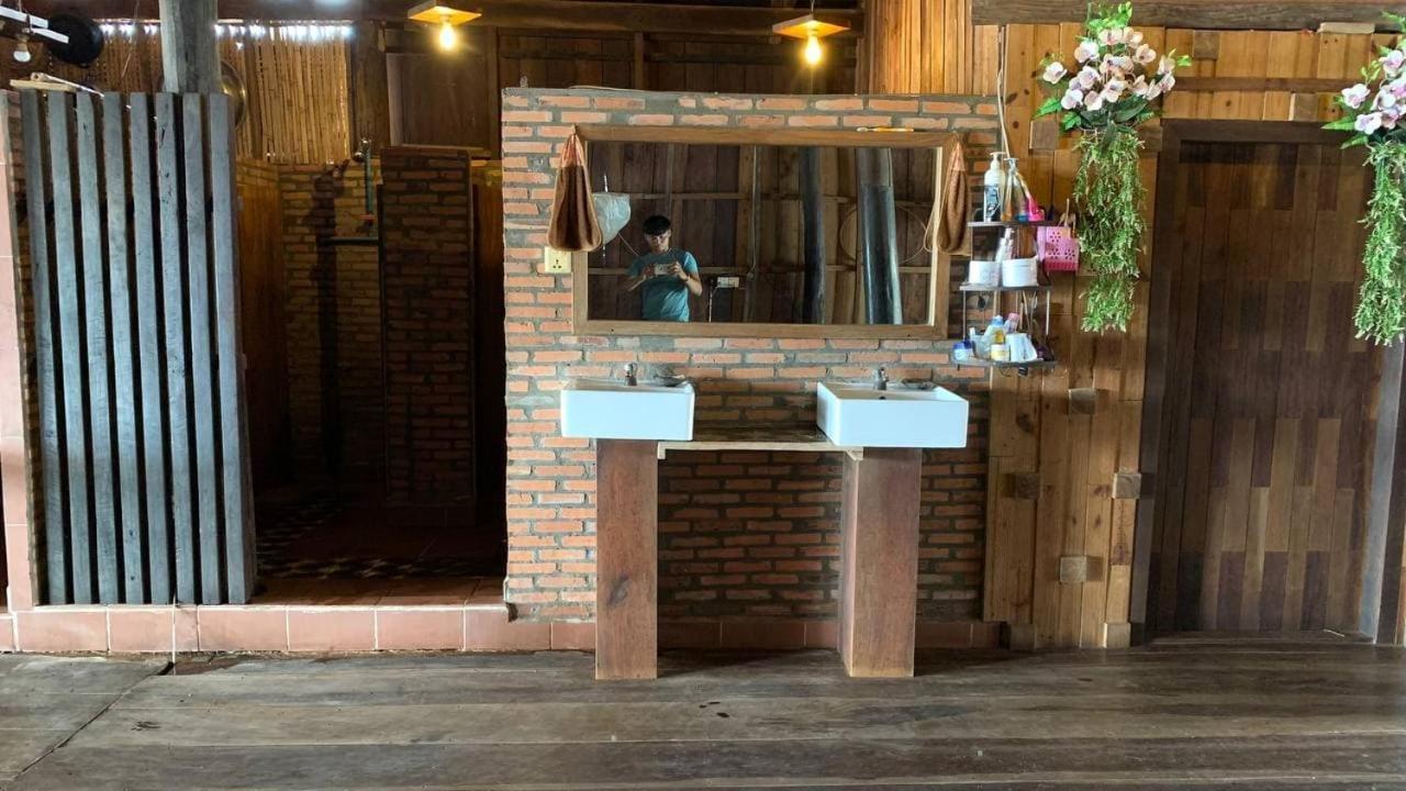 St 63 Home Stay & Tour Kampong Khleang Екстериор снимка