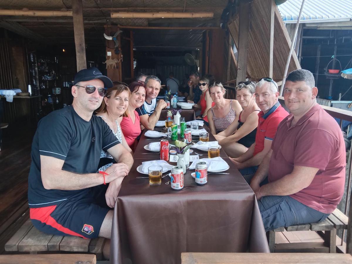 St 63 Home Stay & Tour Kampong Khleang Екстериор снимка