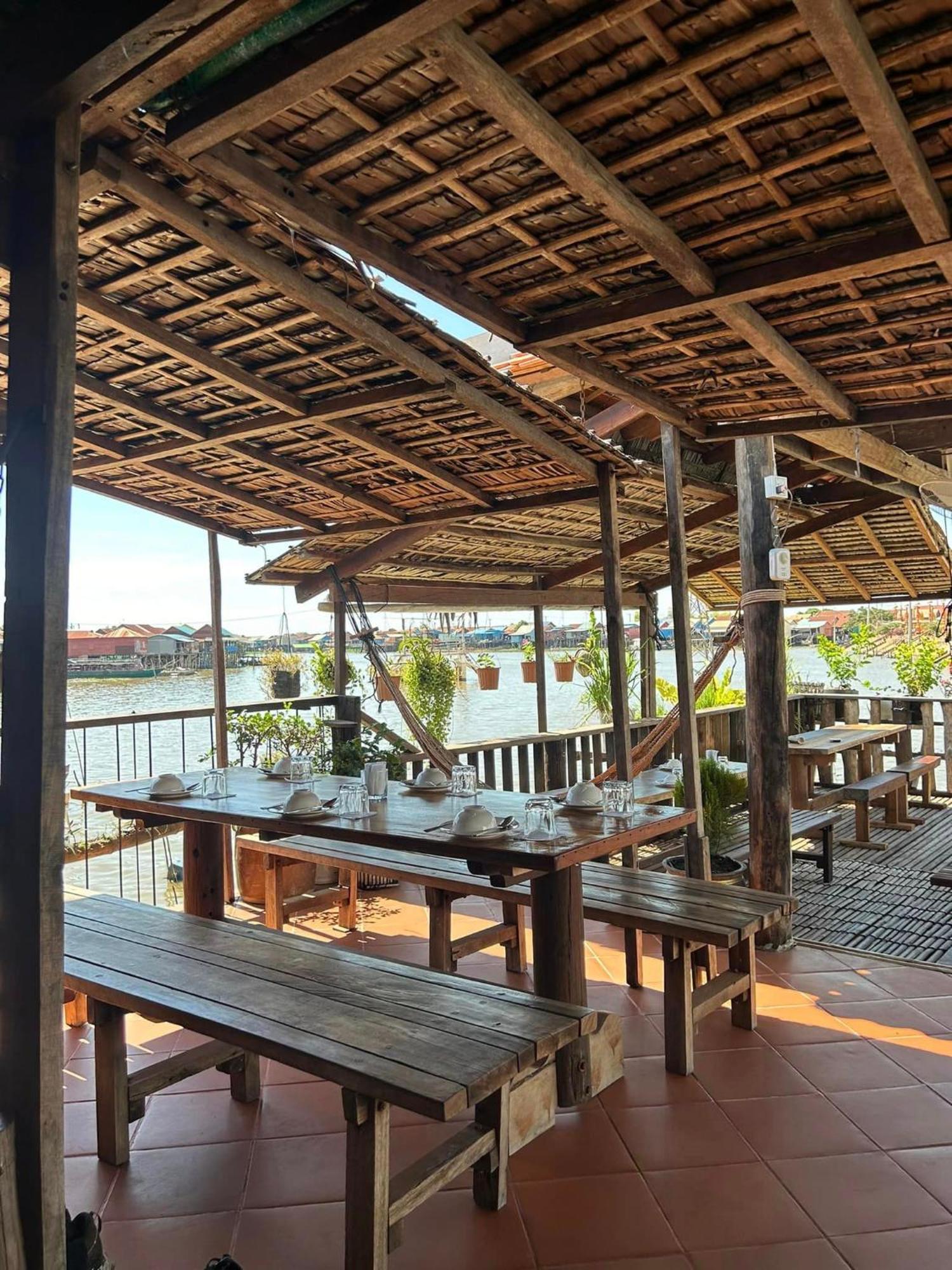 St 63 Home Stay & Tour Kampong Khleang Екстериор снимка