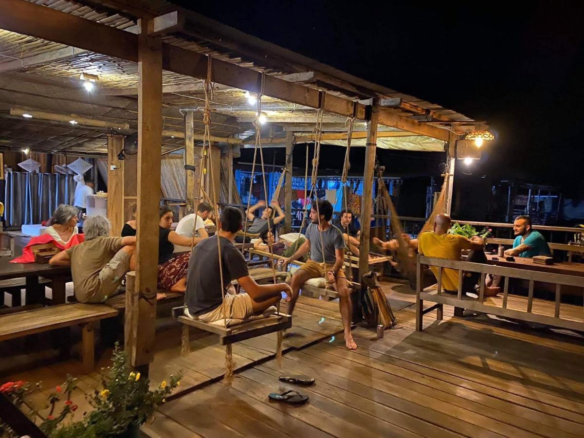 St 63 Home Stay & Tour Kampong Khleang Екстериор снимка